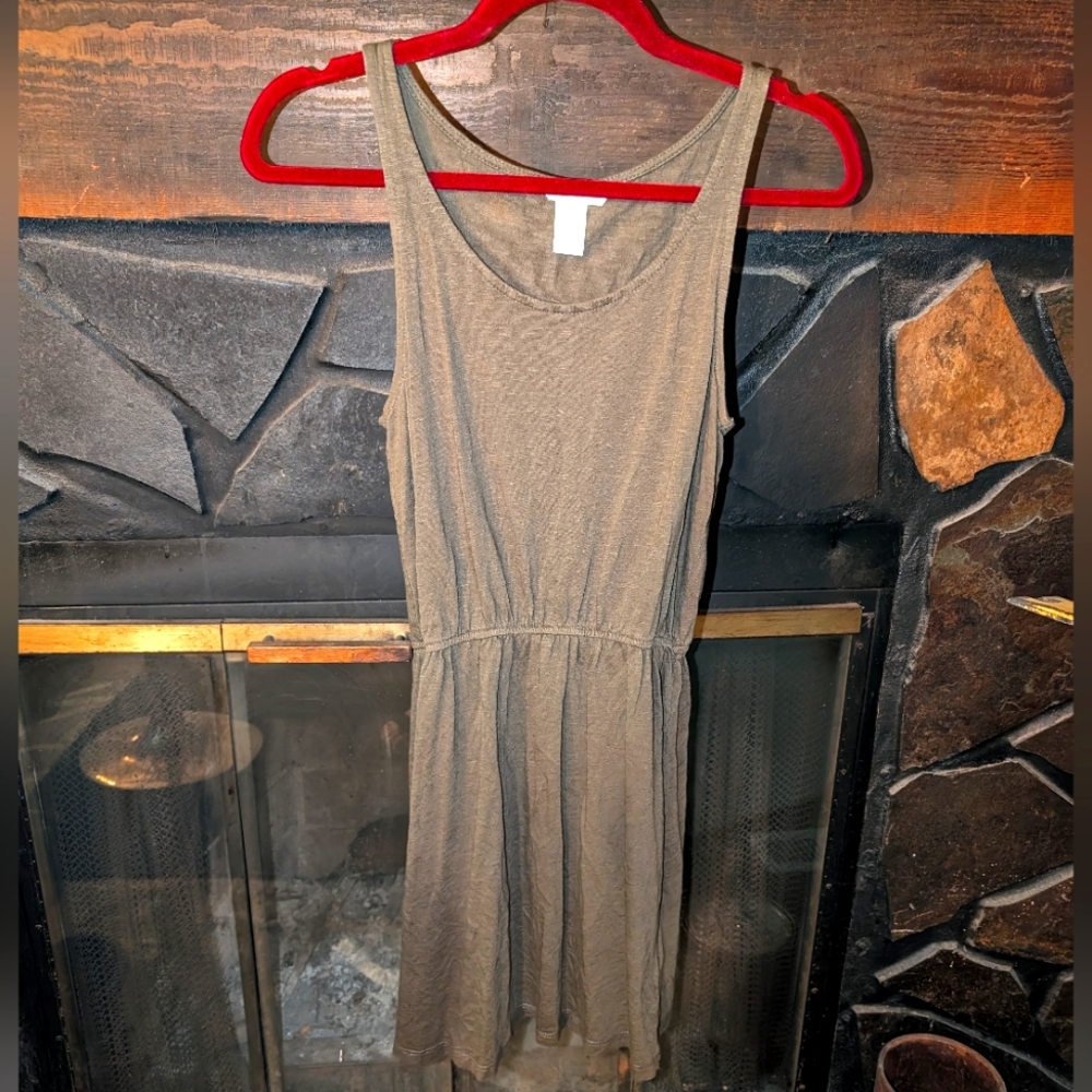 H&M Basic Jersey sleeveless army green dress size XS